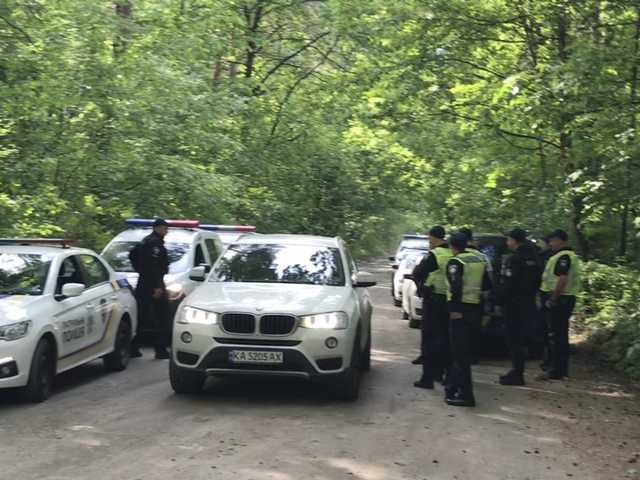 Одіозний забудовник Андрій Вавриш нацькував на активістів цілий райвідділ поліції