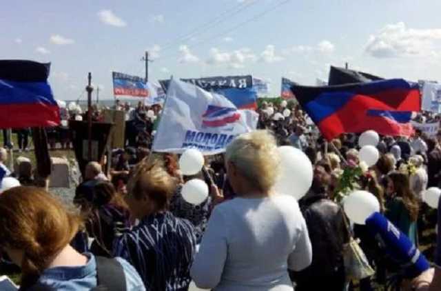 «Свалить и не возвращаться», — жители «ДНР» о самой заветной мечте