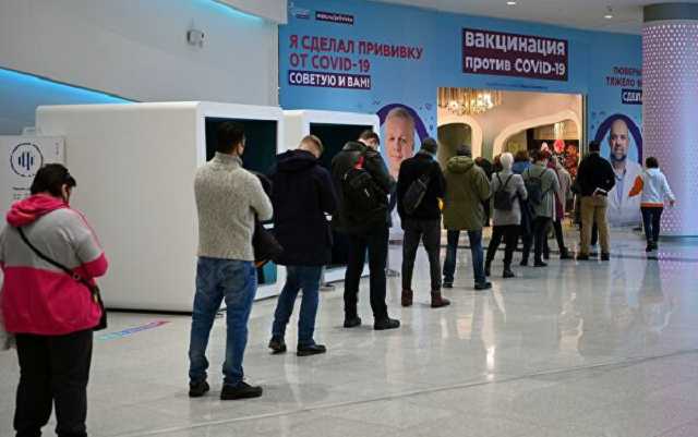 В 10 городах Украины заработали центры вакцинации против COVID-19