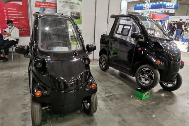 В Киеве презентовали электрокары украинского производства