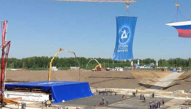 Россия начала строить первый в мире атомный энергоблок нового поколения