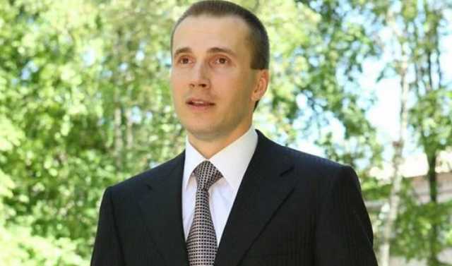 Сын Януковича открыл ночной клуб в Петербурге