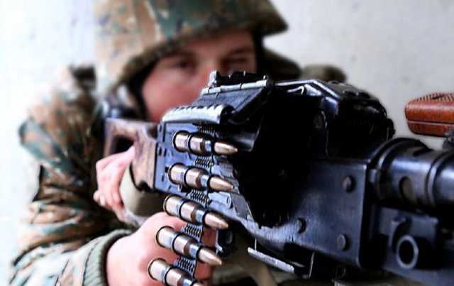 На границе Азербайджана и Армении военные устроили перестрелку
