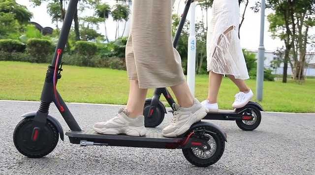 В Ужгороде украли первые электросамокаты