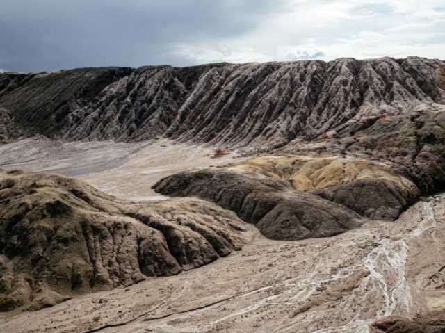 В Донецкой области незаконно организовали карьер по добыче огнеупорной глины