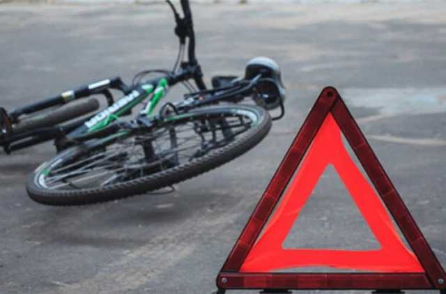 В Киеве насмерть сбили велосипедиста