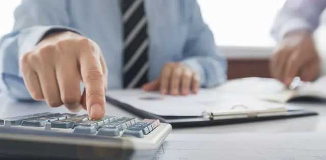 В Украине ввели нулевую декларацию: когда должны заполнять заробитчане