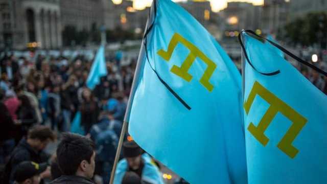 "Нельзя прятать лицо": в Крыму оккупанты вручали активистам "предостережения"