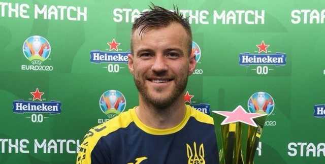 Лидер Украины на Евро попал в сборную лучших игроков группового этапа