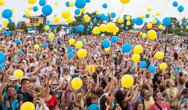 Перепись населения в Украине решили проводить по интернету