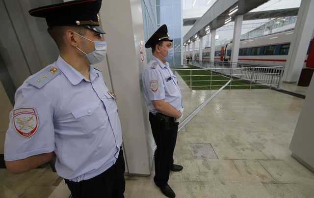 Вспышка "Delta" в России: в Москве впервые больше 100 жертв COVID за сутки