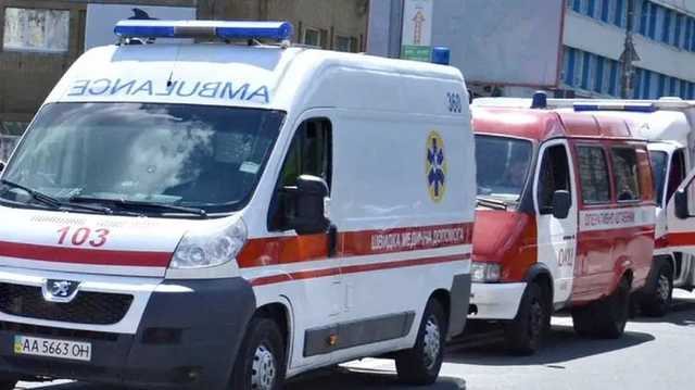 Под Львовом перевернулась легковушка с детьми, двое погибших