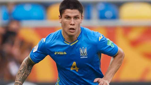 Игрок сборной Украины покинул расположение команды и нуждается в операции