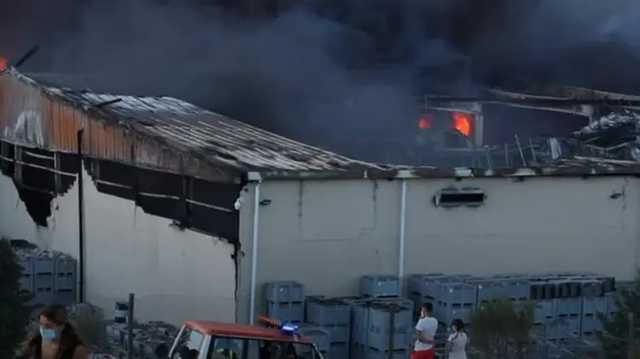 В Испании два дня горят склады с сотнями тысяч окороков хамона