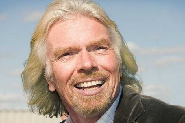 Мільярдер Річард Бренсон у липні здійснить суборбітальний космічний політ