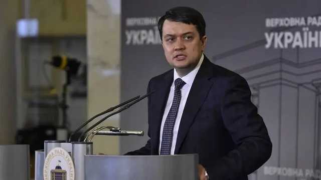 Разумков ждет вето Зеленского на закон о ВККС из-за решающего голоса международных экспертов