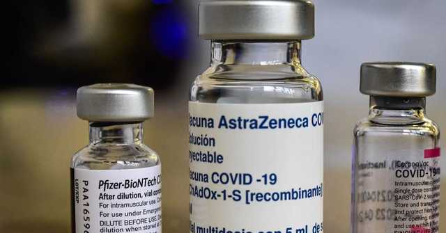 Главный санврач рассказал, почему вакцинация разными препаратами более эффективна