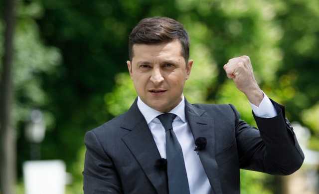 "Наравне с лучшими": Зеленский поддержал сборную Украины после поражения от Англии