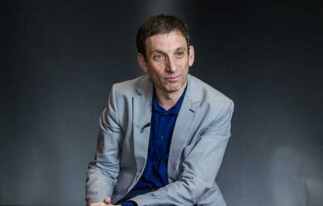 Портников: Путину нужна капитуляция Украины, а не встреча с Зеленским