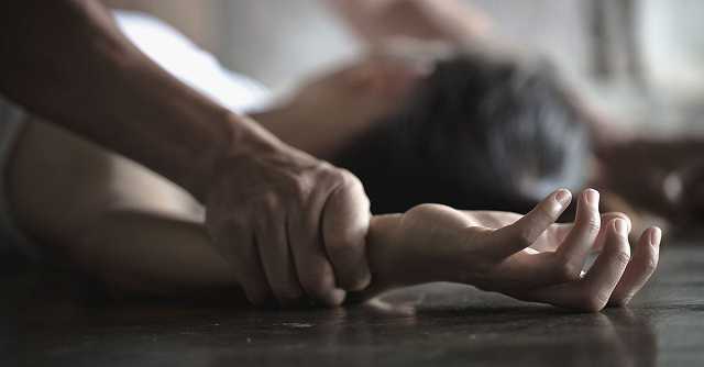 На Сумщине отец с дядей годами насиловали несовершеннолетнюю девушку с инвалидностью