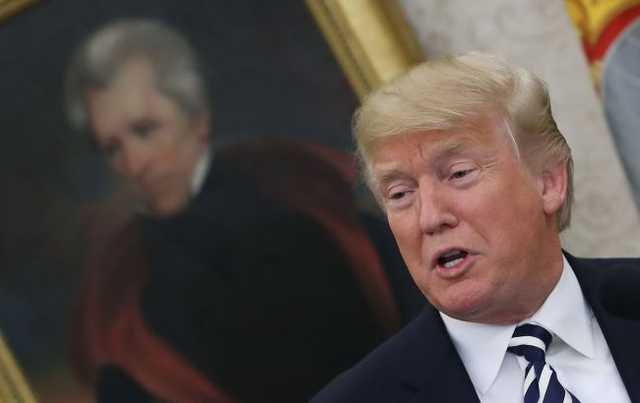 Трамп решил судиться с Facebook и Twitter из-за блокировки страниц