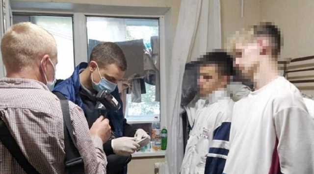 Снимали и распространяли детское порно: полиция разоблачила 47 человек