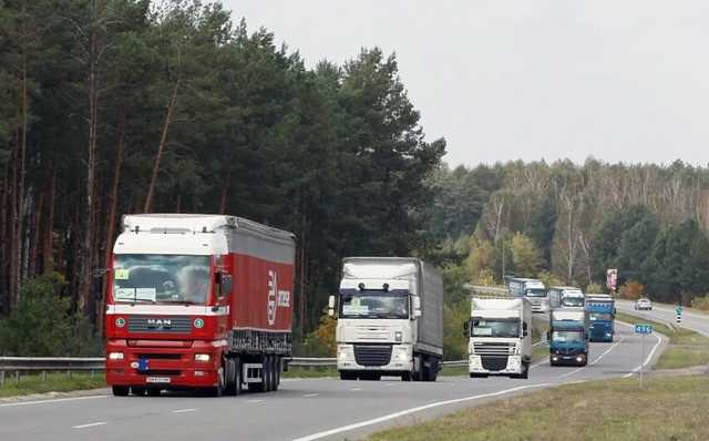 В Киеве ограничили въезд транспорта из-за жары