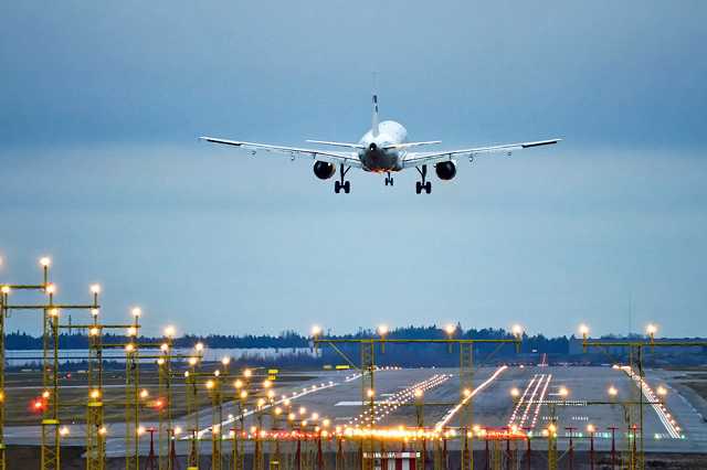 Из Харькова и Борисполя задержаны самолеты в Батуми