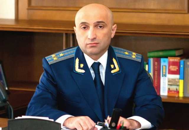 Потерял доверие из-за «вагнеровцев». Против замгенпрокурора Мамедова открыли дело