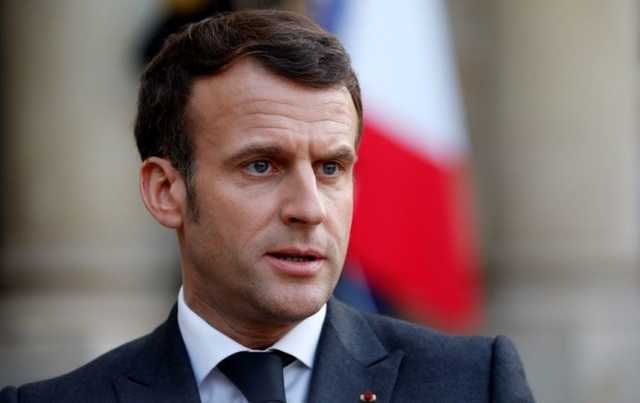 Франція вводить обов’язкову вакцинацію. Макрон розповів, для кого