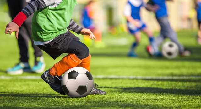 Объявленный в розыск детский тренер-растлитель спокойно гулял по Киеву