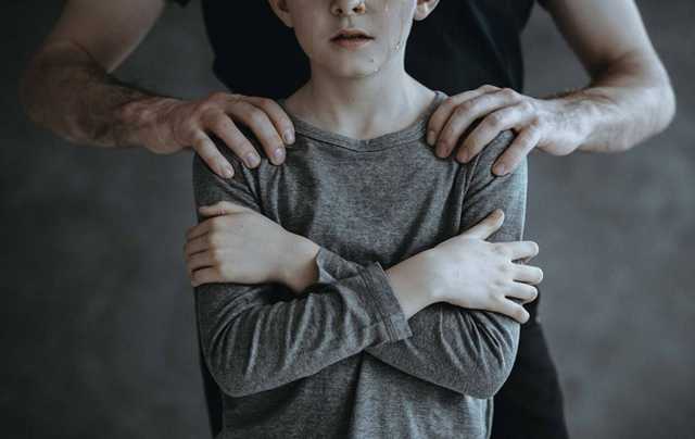 Под Житомиром задержали 25-летнего педофила, который поиздевался над ребенком