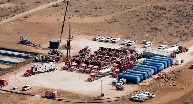 Сланец поднимает голову: в США начала резко расти добыча нефти