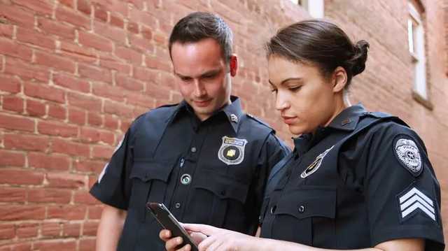 В Одессе у курсантки университета МВД украли форму, жетон и удостоверение