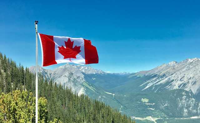 Стало известно, когда Канада откроет границы для иностранцев