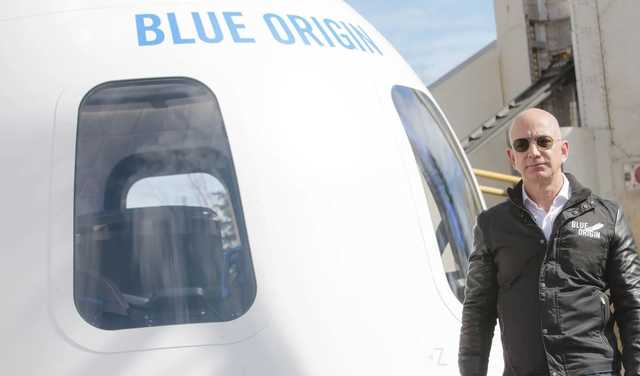 Джефф Безос на ракете New Shepard совершил первый успешный полет в космос
