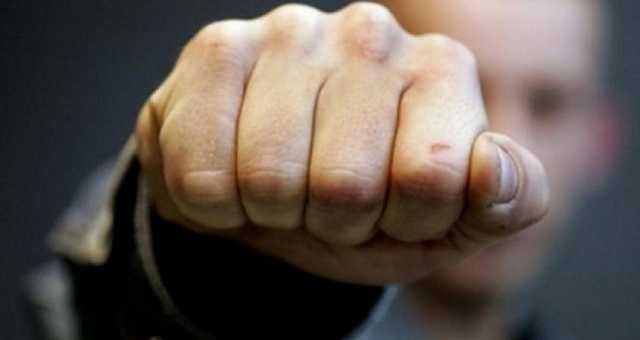 В Виннице толпа подростков избила парня из-за прически, задержанные виновники записали извинения