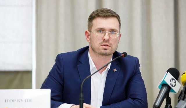 Погибший от "Дельта" был врачом и не выезжал из Украины, - Кузин