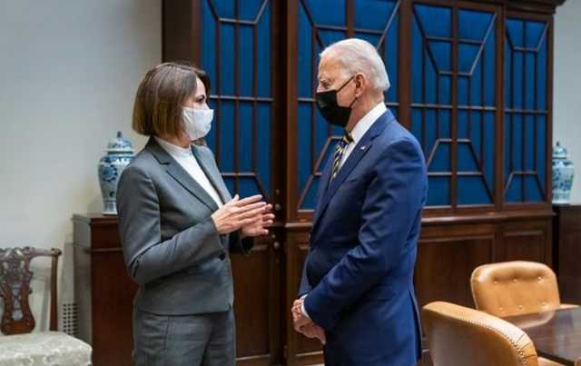 Байден встретился с Тихановской в Белом доме