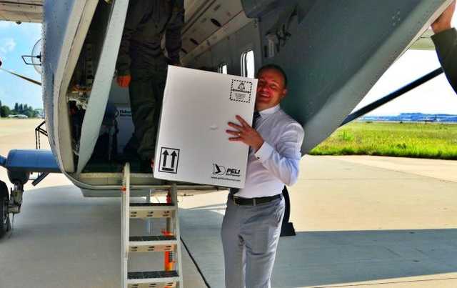 В Украину доставили партию вакцины AstraZeneca от Эстонии