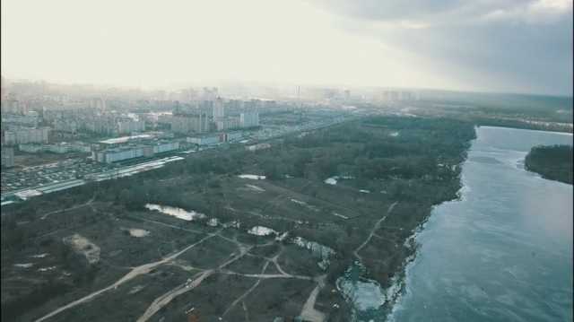 “Землю Фирташа” на Оболони продали в десять раз дешевле первоначальной цены