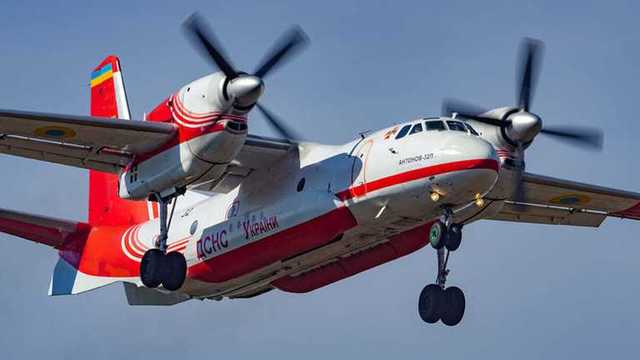 Украинские пожарные самолеты уже вылетели на помощь в Турцию