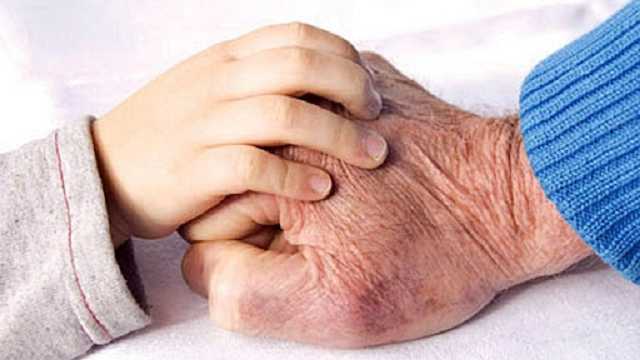 В Днепре и области за пять месяцев смертность превысила рождаемость в три раза