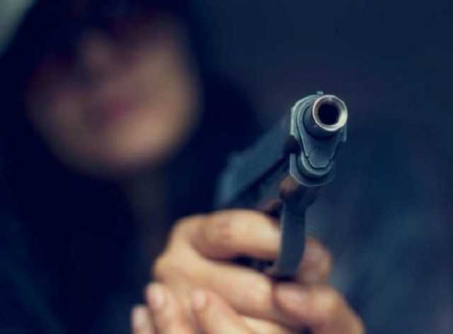 В Днепре в кафе 22-летний парень дважды выстрелил в посетителя