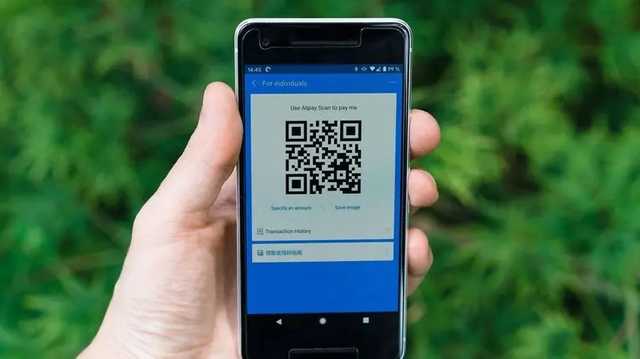 В Италии вводят ковид-пропуска с QR-кодом для университетов и транспорта дальнего следования