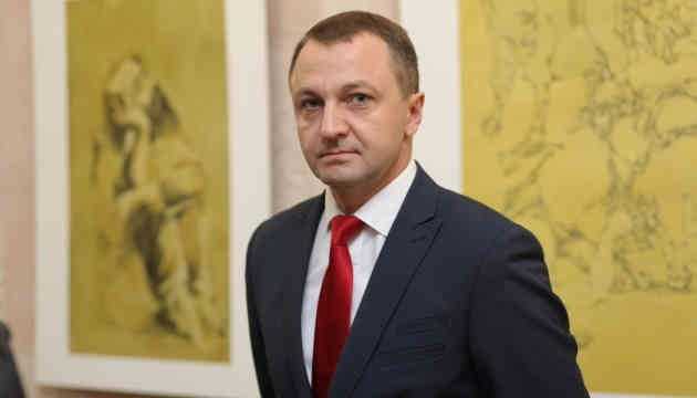 Кремінь: Показ російськомовного кіно загрожує національній безпеці України