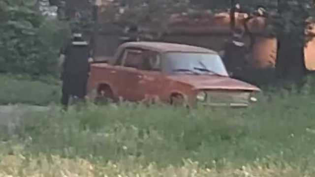 Взрыв гранаты в Кривом Роге: пострадали 3 полицейских, а подрывник потерял ногу