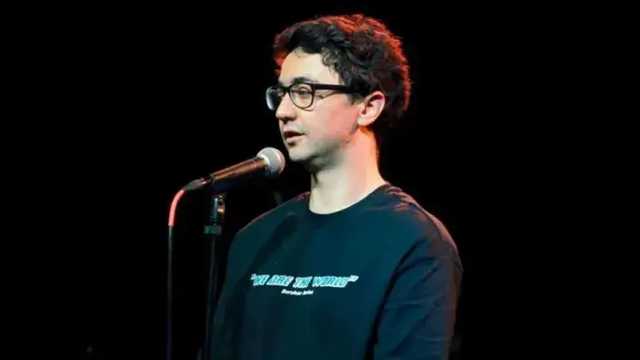 В Москве комику дали 10 суток за шутку про русских