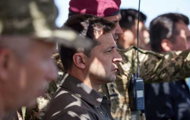 Зеленский назначил новых командующих в ВСУ