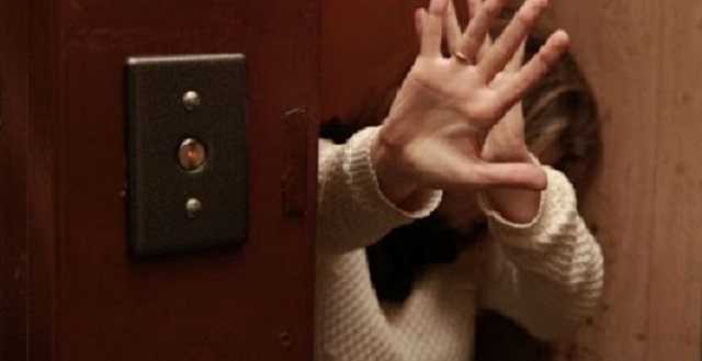 Слугу народа обвиняют в нападении на женщину